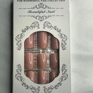 Elegant Nude Nail Set